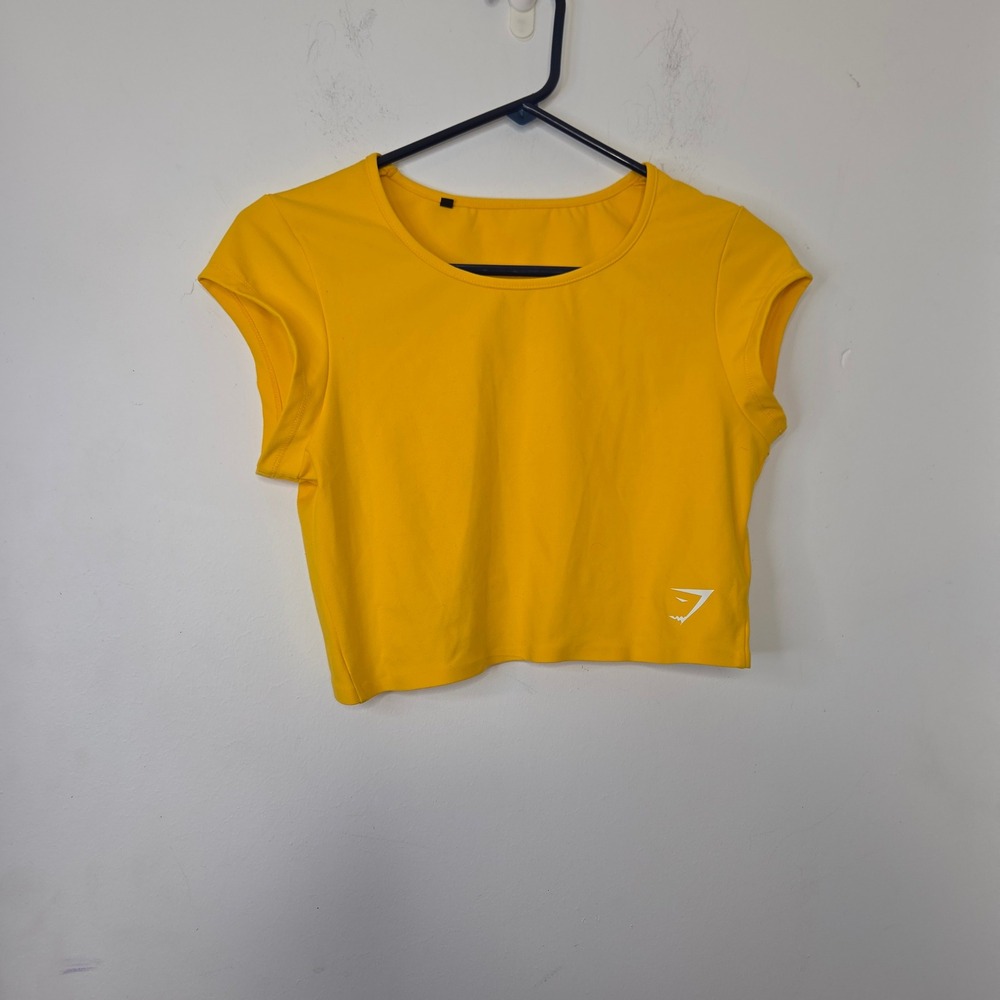 Gymshark Womens Yellow Short Sleeve Crop Top Athletic Workout Shirt Cutout Back